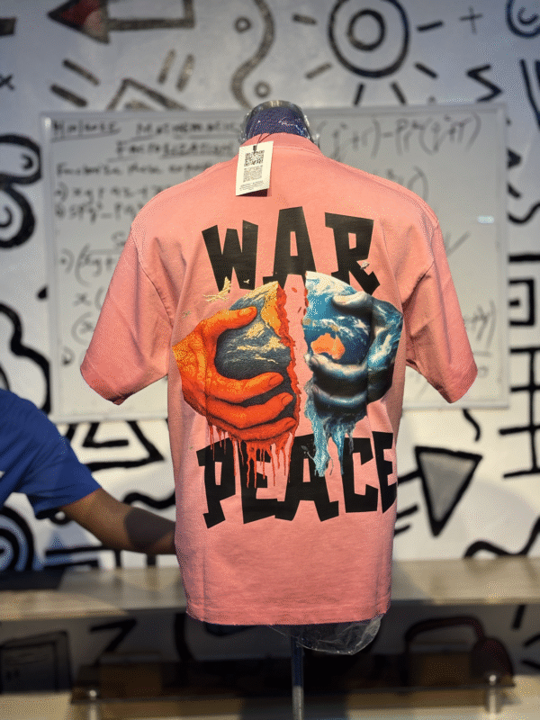 WAR/PEACE TEE PINK